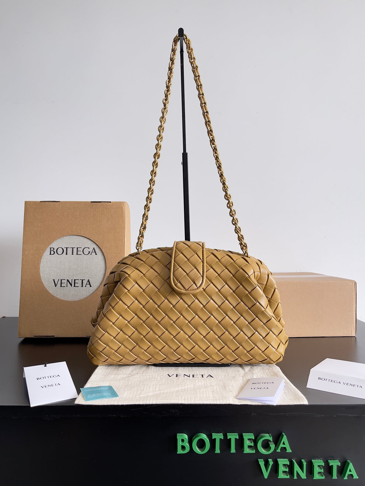 Bottega Veneta Rose Gold Designer Handbag Edition 31