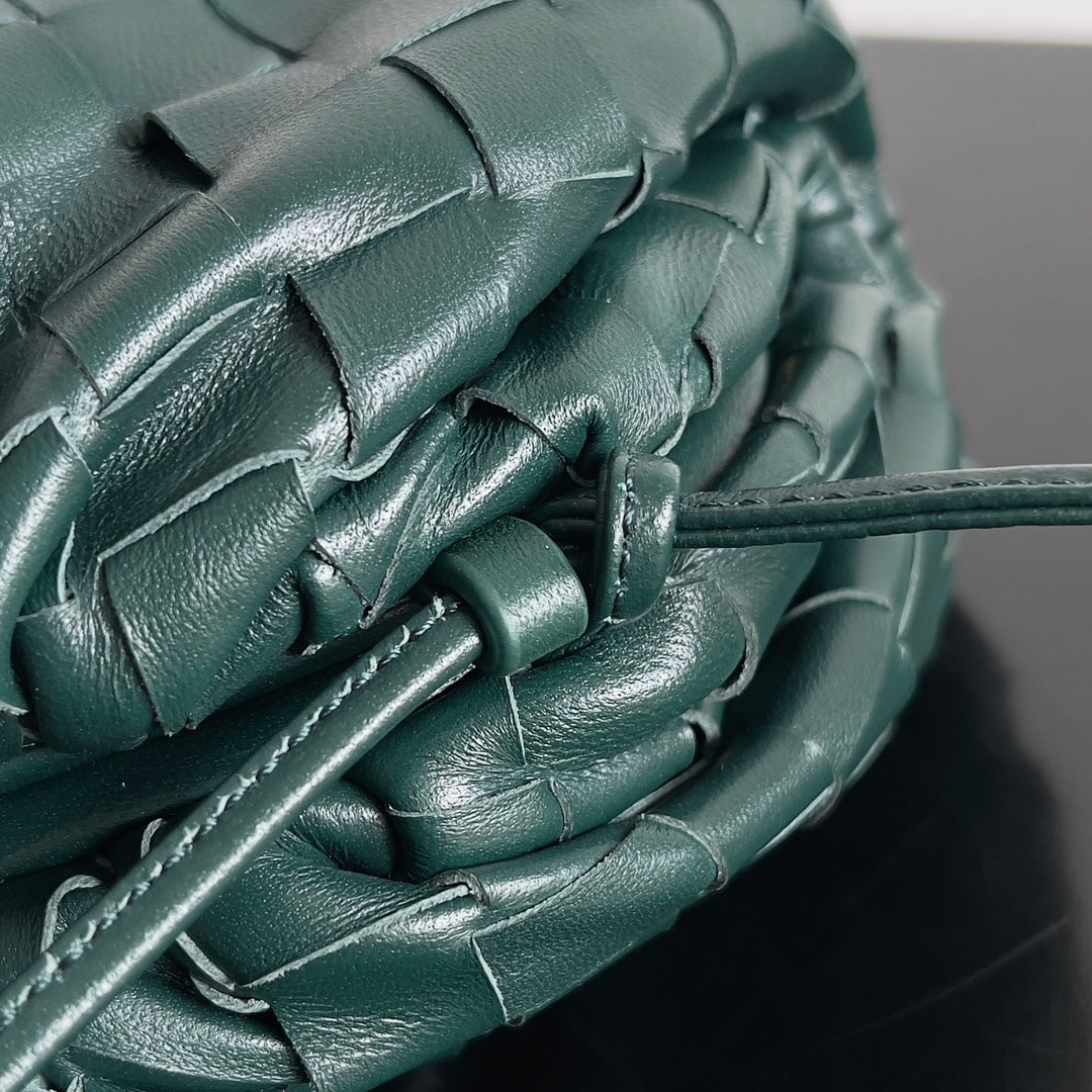 Bottega Veneta Green Clutch Bag - detail image 7