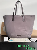 Bottega Veneta Brown Designer Handbag Edition 86