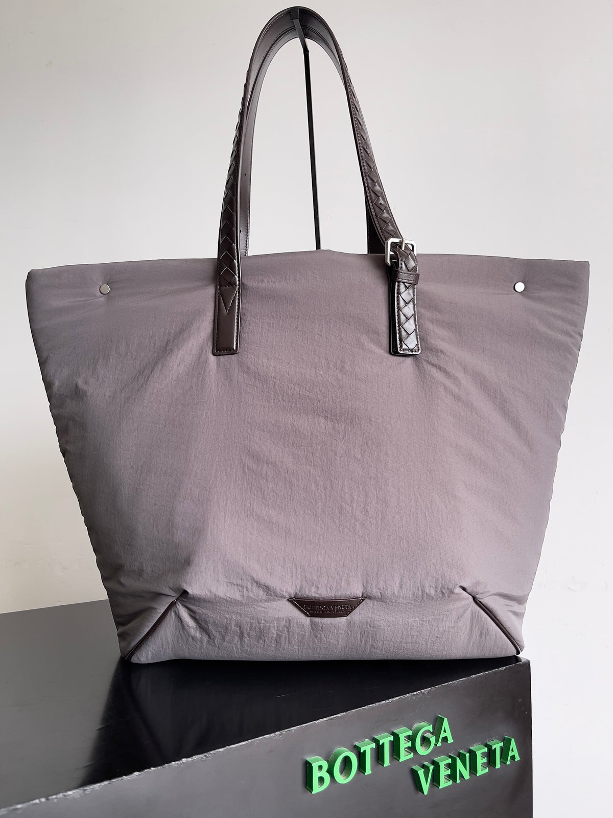Bottega Veneta 776201 Black Tote Bag