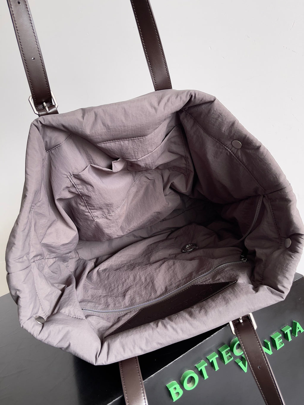 Bottega Veneta 776201 Black Tote Bag - detail image 9