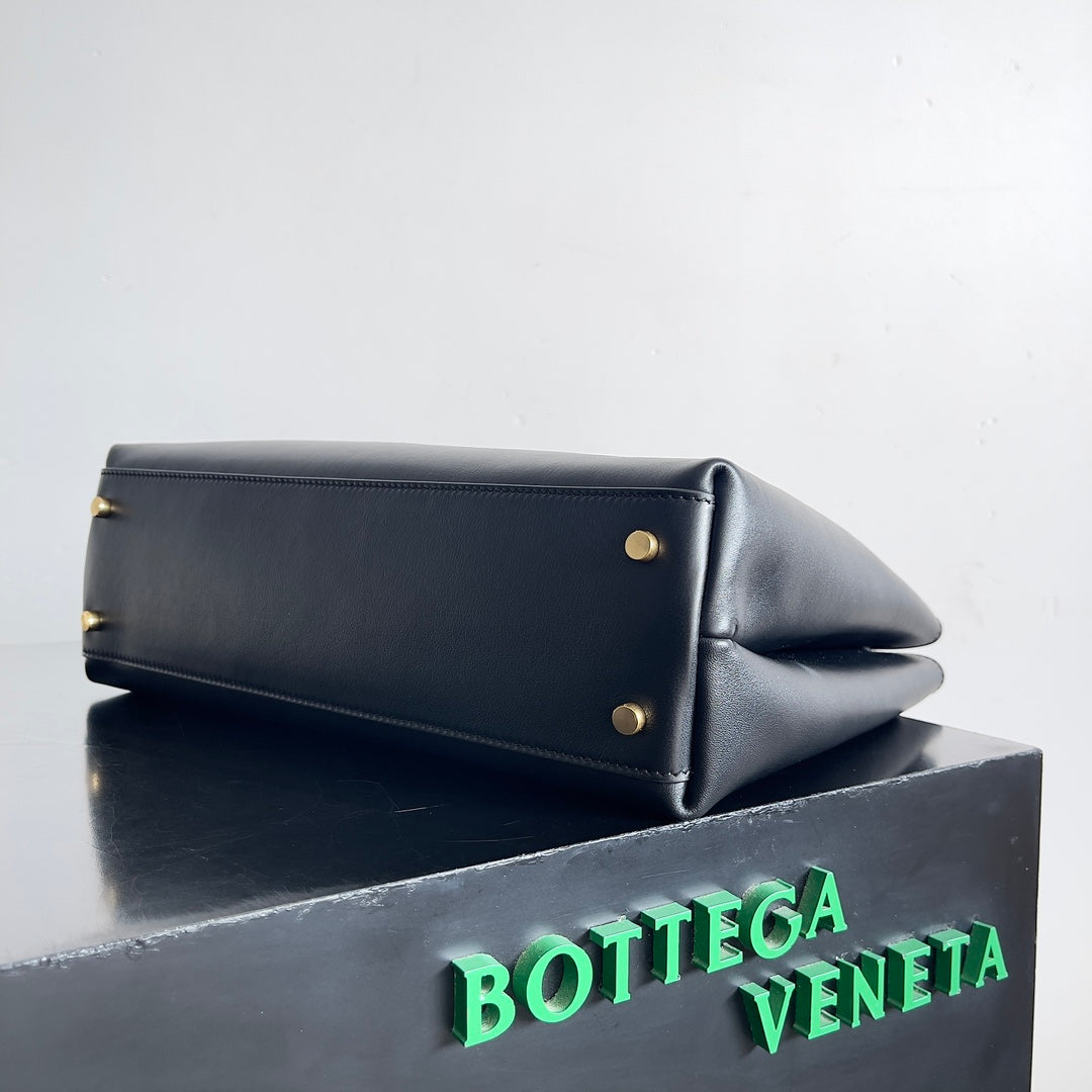 Bottega Veneta 810214 Black Hobo Bag Edition 5 - detail image 2