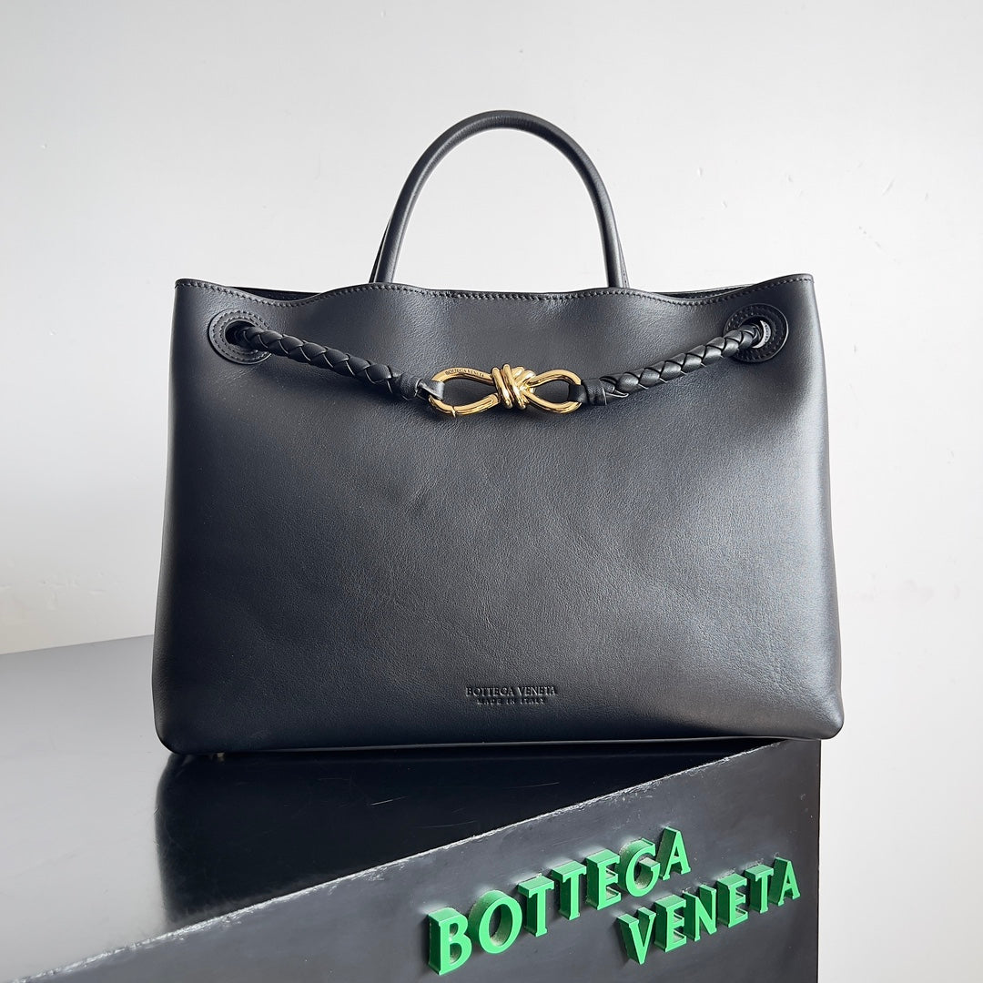 Bottega Veneta 810214 Black Hobo Bag Edition 5