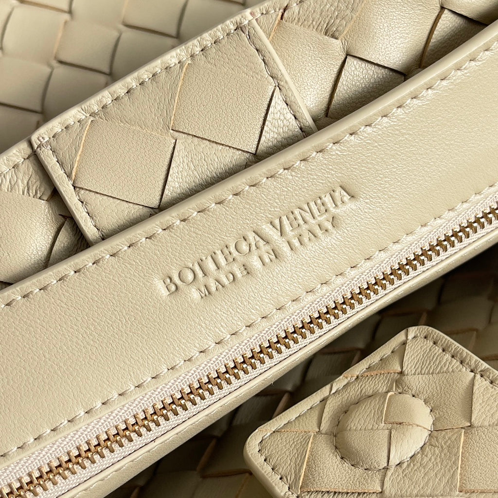 Bottega Veneta 743572 Olive Green Designer Handbag Edition 2 - detail image 8