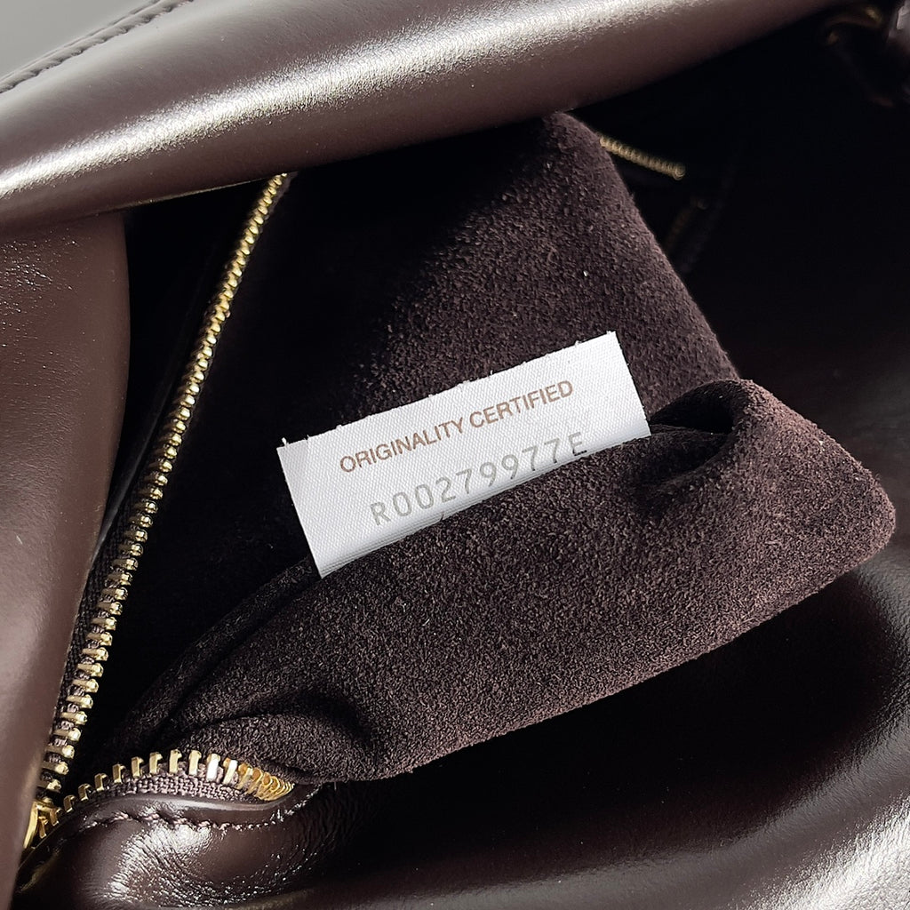 Bottega Veneta 806034 Black Designer Handbag Edition 6 - detail image 8