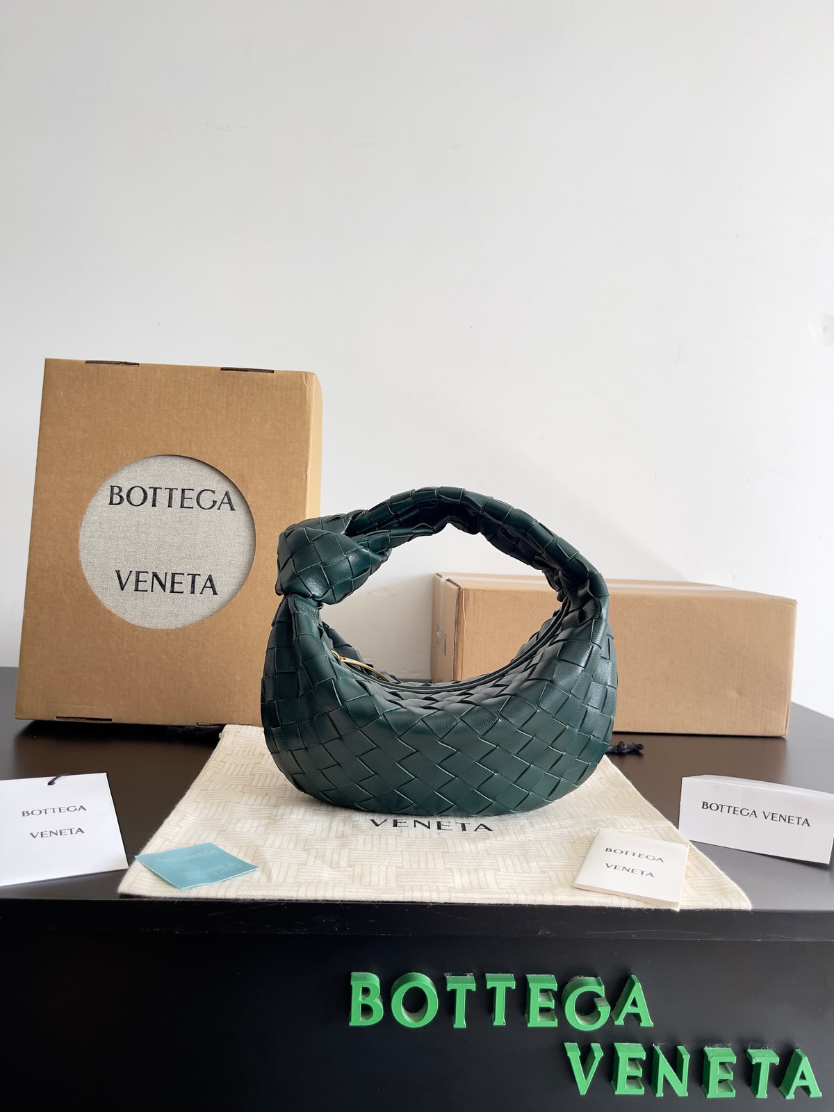 Bottega Veneta Black Designer Handbag Edition 968