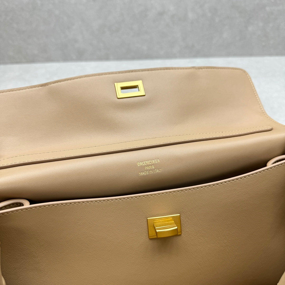 Balenciaga 92866 Black & Gold Designer Handbag Edition 2 - detail image 7