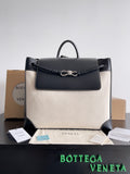 Bottega Veneta Black Designer Handbag Edition 979