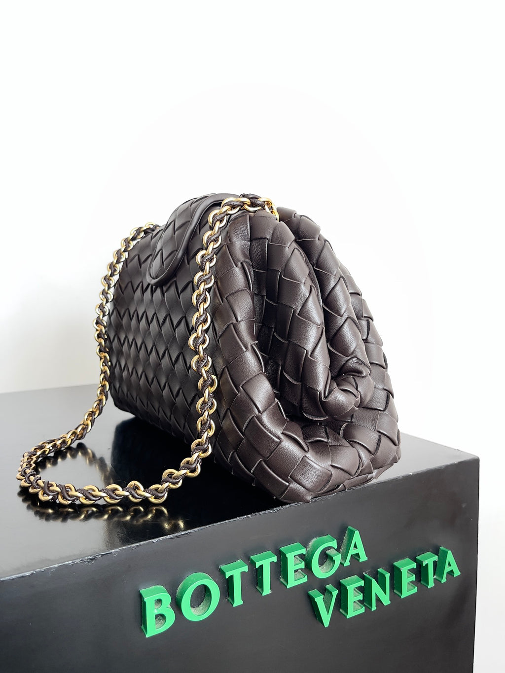 Bottega Veneta 785807 Black Clutch Bag Edition 4 - detail image 3