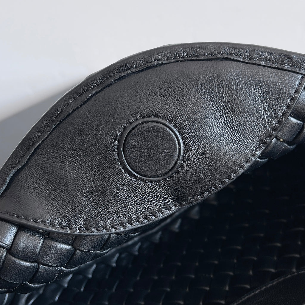 Bottega Veneta 805739 Black Mini Bag Edition 4 - detail image 6
