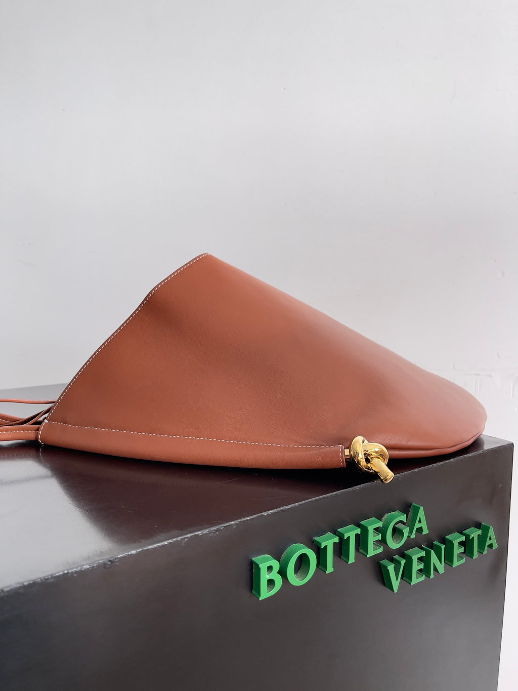 Bottega Veneta 794999 Red Designer Handbag - detail image 4