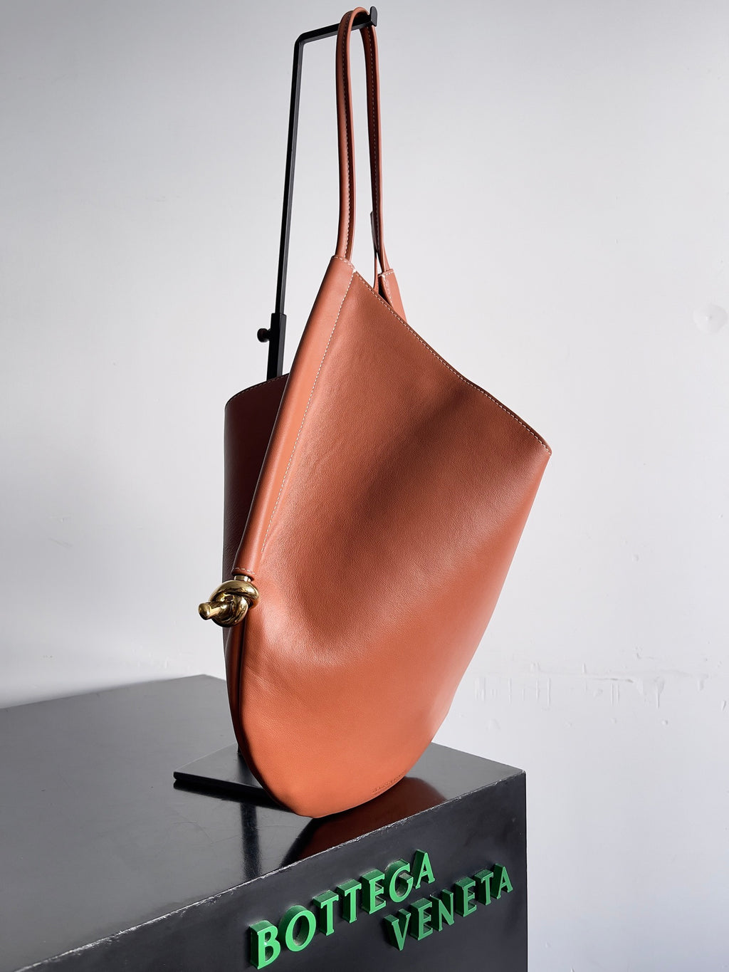 Bottega Veneta 794999 Red Designer Handbag - detail image 2