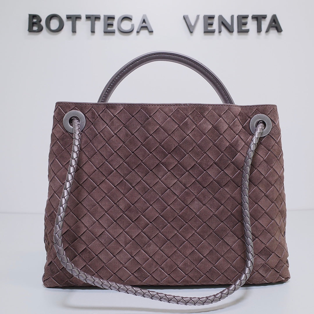 Bottega Veneta 743572 Black & Red Designer Handbag - detail image 5