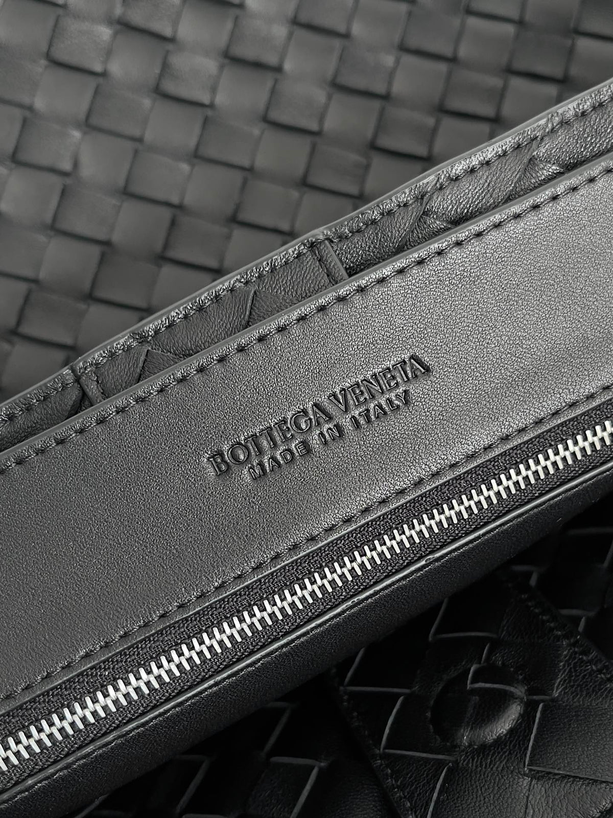 Bottega Veneta 743575 Black Designer Handbag Edition 9 - detail image 8