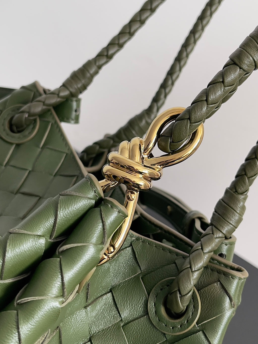 Bottega Veneta 796569 Green Designer Handbag Edition 2 - detail image 4