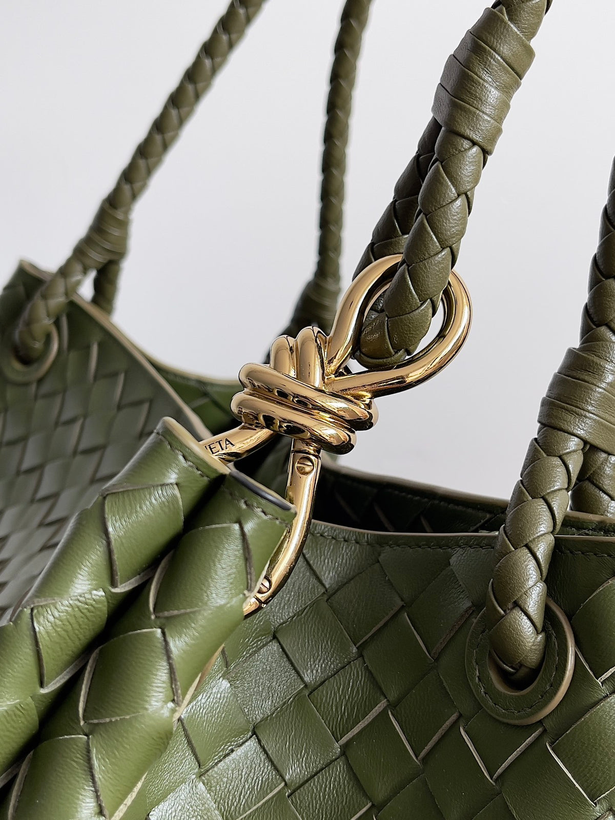Bottega Veneta 796571 Olive Green Designer Handbag - detail image 5