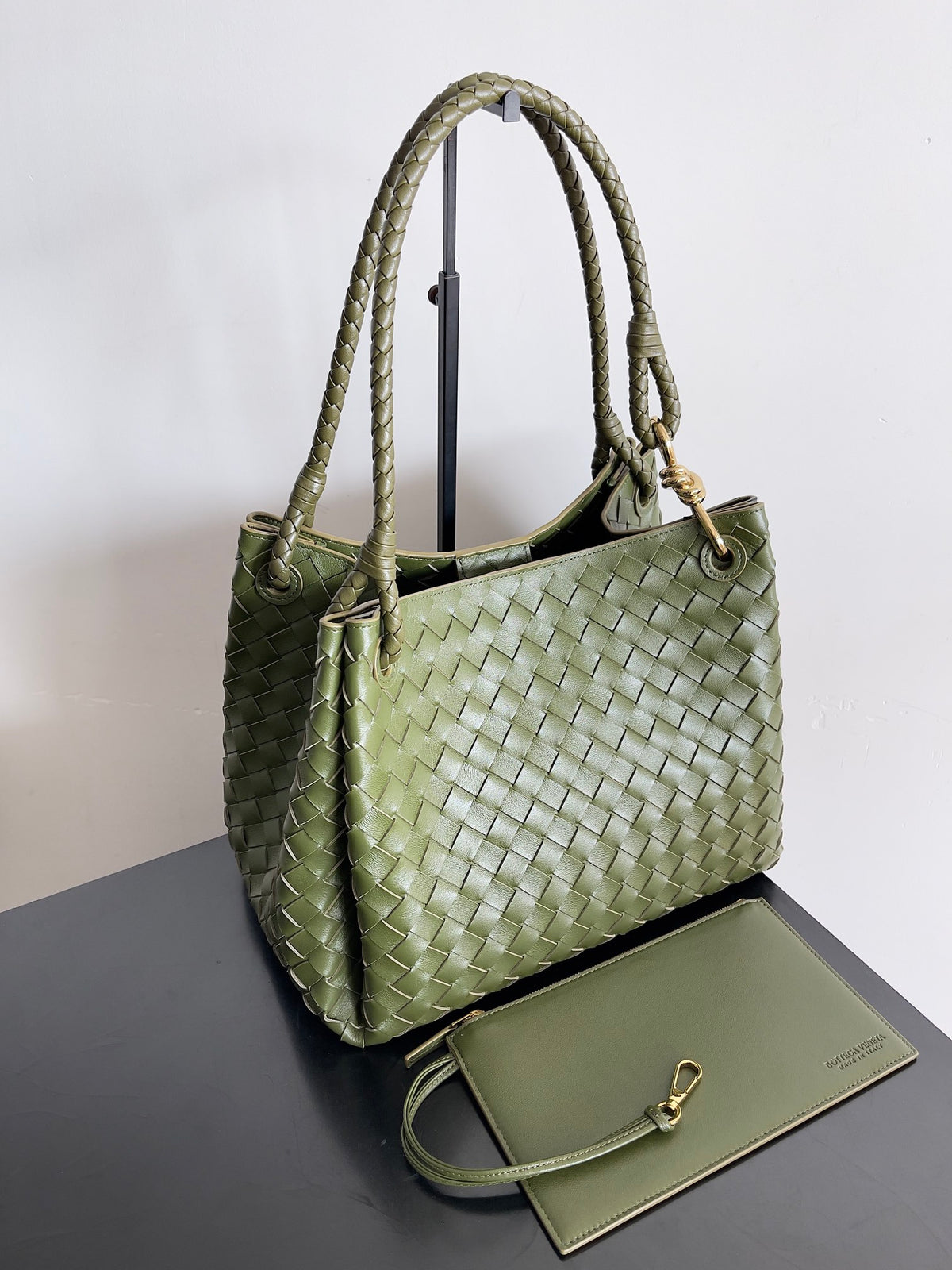 Bottega Veneta 796571 Olive Green Designer Handbag - detail image 2