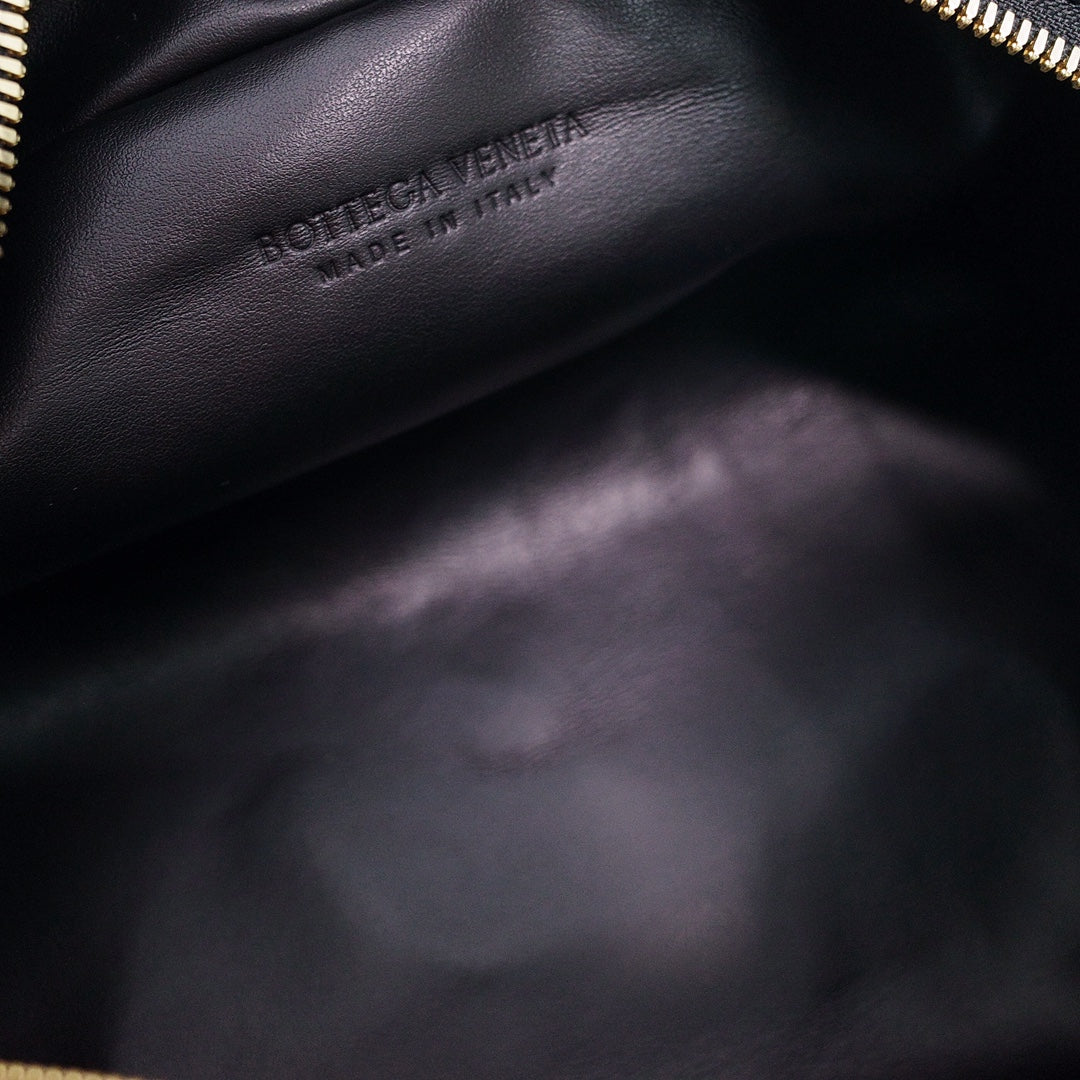 Bottega Veneta 796258 Black Designer Handbag Edition 6 - detail image 7