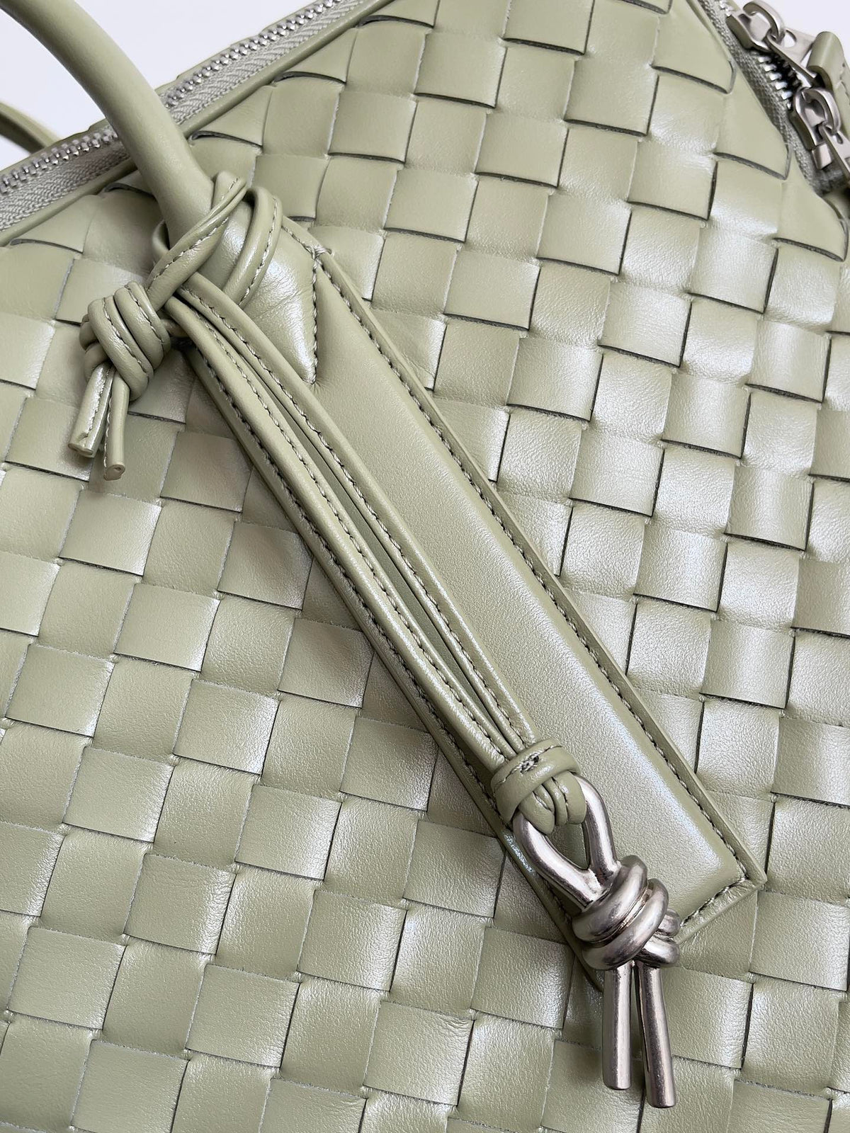 Bottega Veneta 766361 Gray Designer Handbag - detail image 3