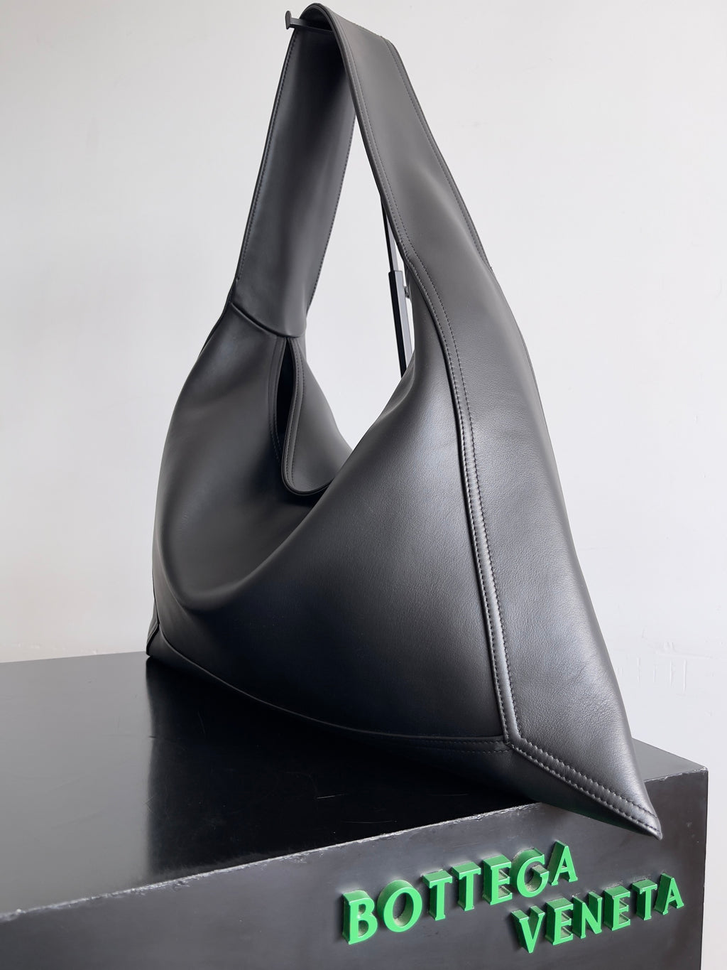 Bottega Veneta 803976 Black Designer Apparel Edition 3 - detail image 2