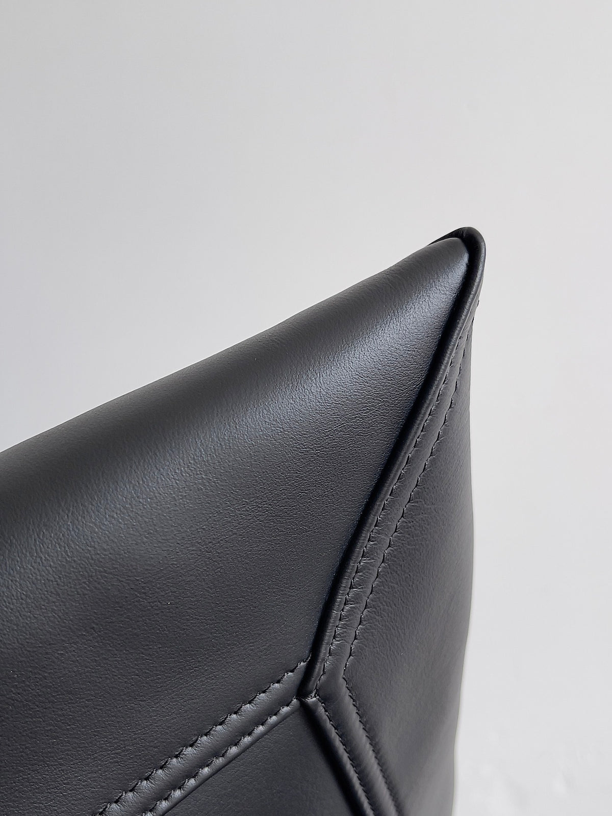 Bottega Veneta 803976 Black Designer Apparel Edition 3 - detail image 5