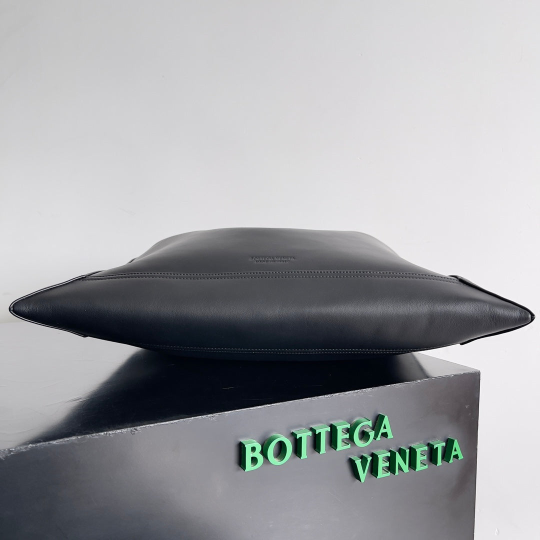 Bottega Veneta 803977 Black Designer Apparel Edition 2 - detail image 4