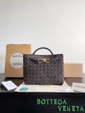 Bottega Veneta Black Designer Handbag Edition 931