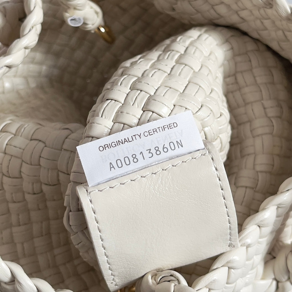 Bottega Veneta 776755 Black Designer Handbag - detail image 8