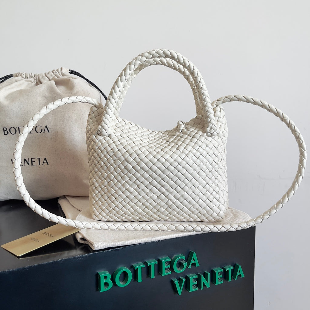 Bottega Veneta 776755 Black Designer Handbag - detail image 3