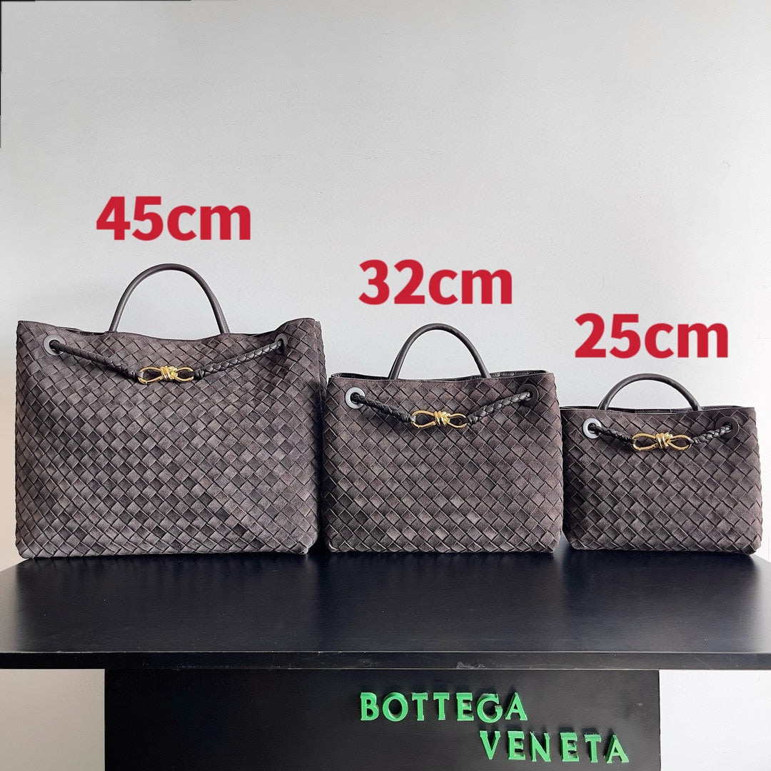 Bottega Veneta Brown Designer Handbag Edition 105