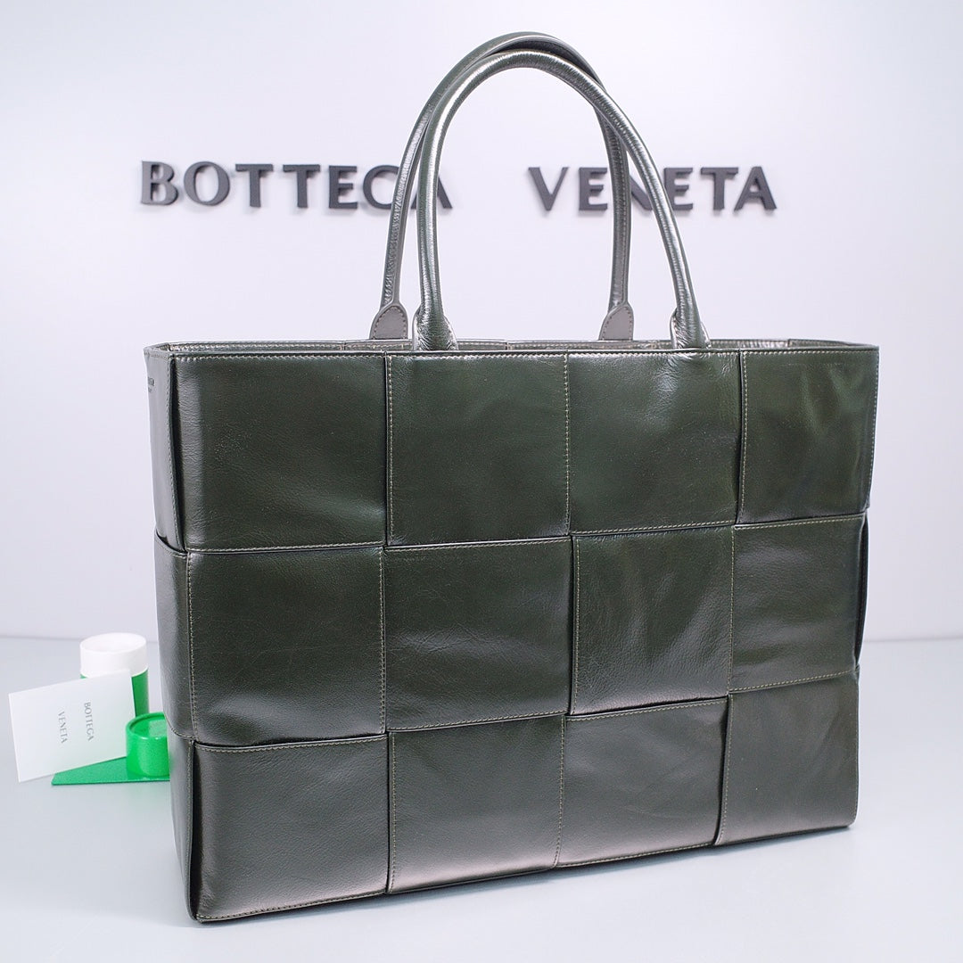 Bottega Veneta 766969 Black Tote Bag Edition 2 - detail image 3