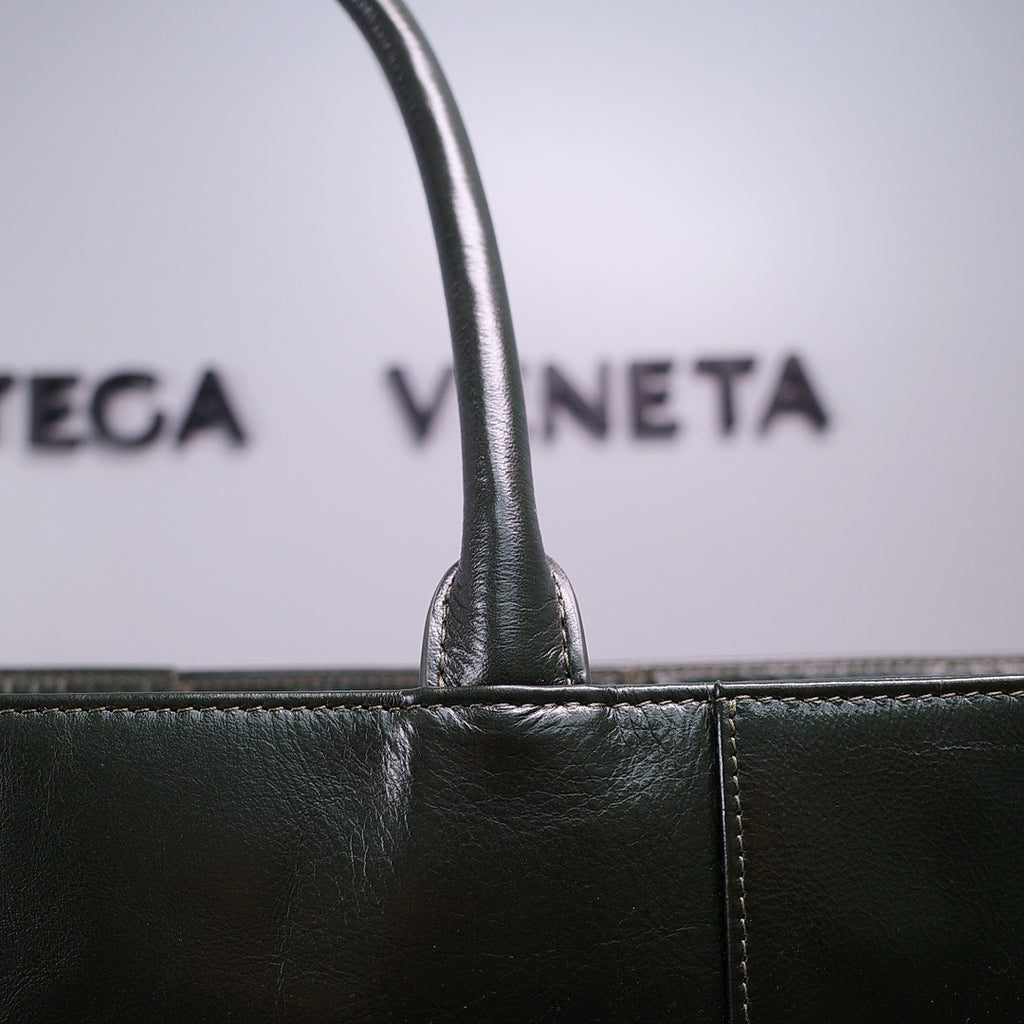 Bottega Veneta 766969 Black Tote Bag Edition 2 - detail image 4