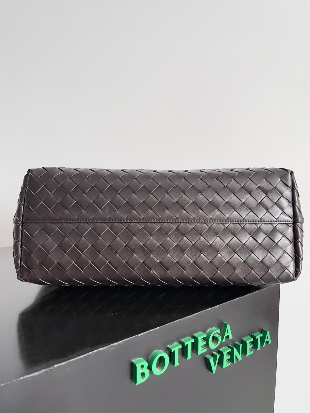 Bottega Veneta 786666 Black Tote Bag Edition 2 - detail image 3