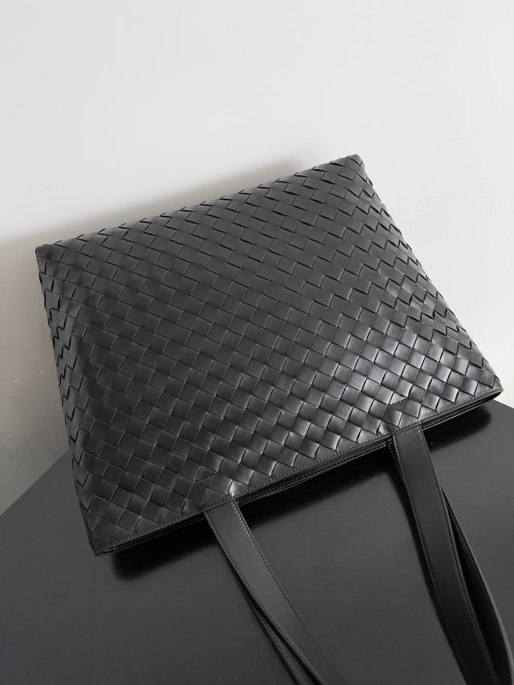 Bottega Veneta 786666 Black Tote Bag - detail image 4