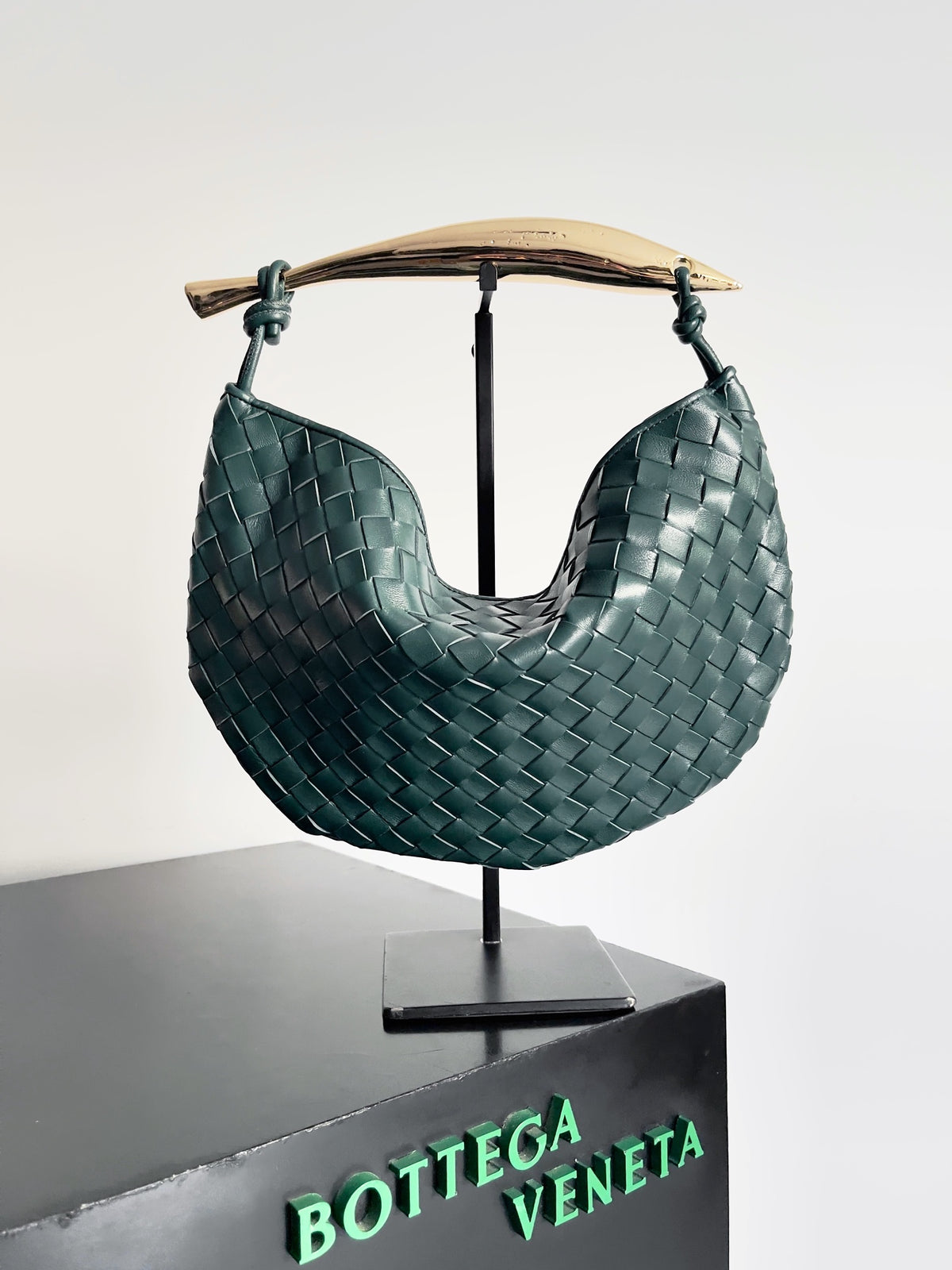 Bottega Veneta 716082 Black & Teal Designer Handbag