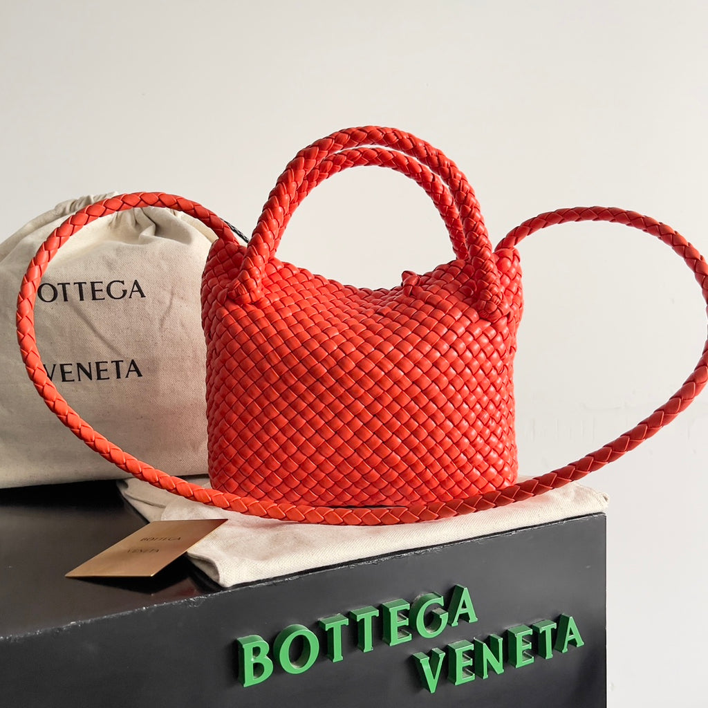 Bottega Veneta 776755 Red Designer Handbag - detail image 3