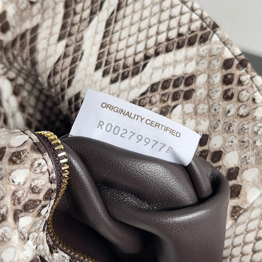 Bottega Veneta Black Clutch Bag Edition 2 - detail image 7