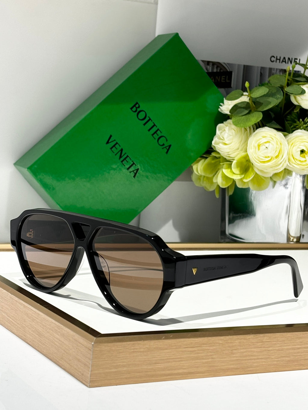 Bottega Veneta BV1318S Black & Green Designer Sunglasses 59-11-145 mm - detail image 4