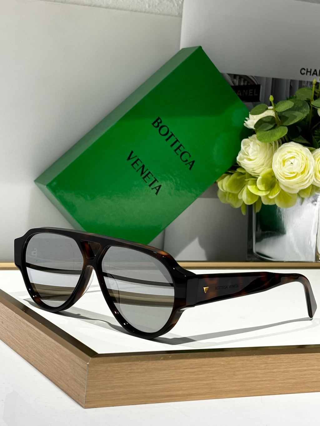 Bottega Veneta BV1318S Black & Green Designer Sunglasses 59-11-145 mm - detail image 5