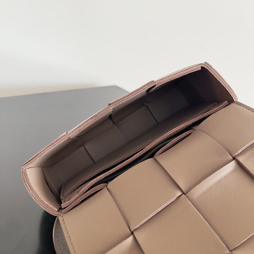 Bottega Veneta 639367 Black Mini Bag - detail image 9