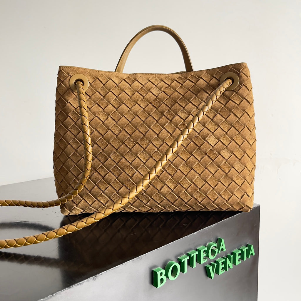Bottega Veneta 743572 White Designer Handbag Edition 8 - detail image 3