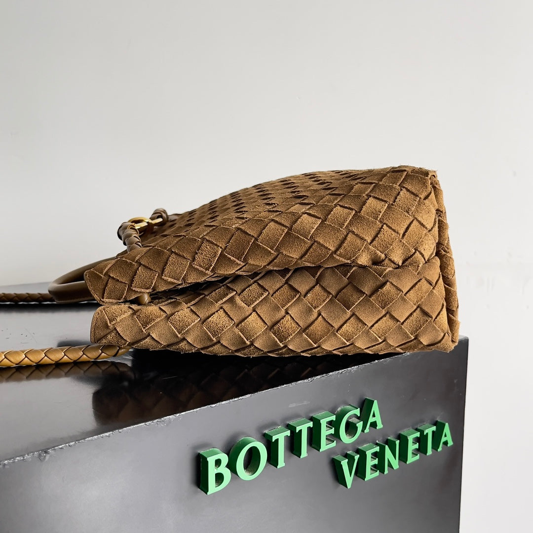 Bottega Veneta 743572 White Designer Handbag Edition 8 - detail image 2