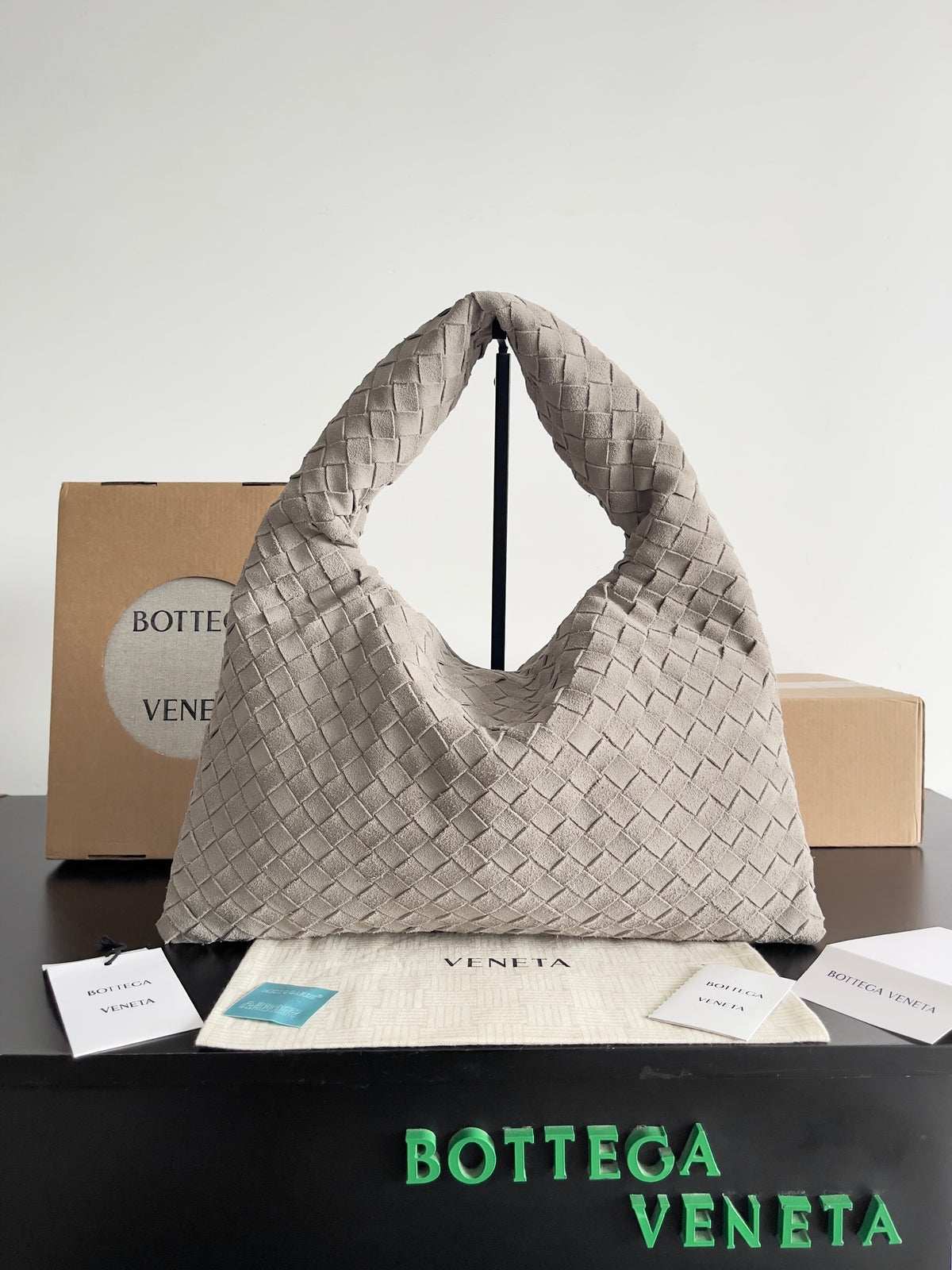 Bottega Veneta Gray & Black Designer Handbag Edition 20