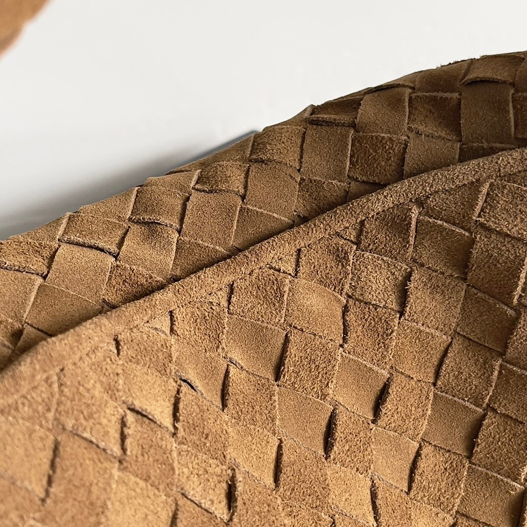 Bottega Veneta 763966 Brown Hobo Bag Edition 2 - detail image 4