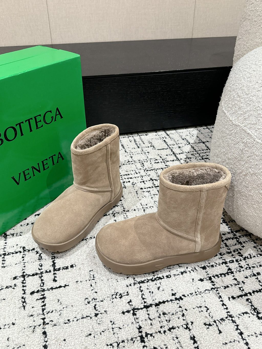 Bottega Veneta Black & Green Boots EU 35-40 - detail image 3