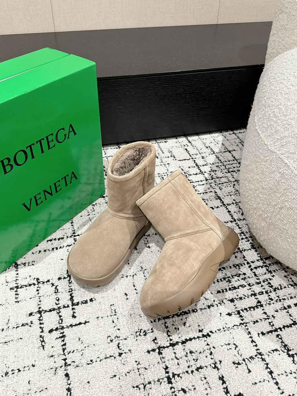 Bottega Veneta Black & Green Boots EU 35-40 - detail image 4