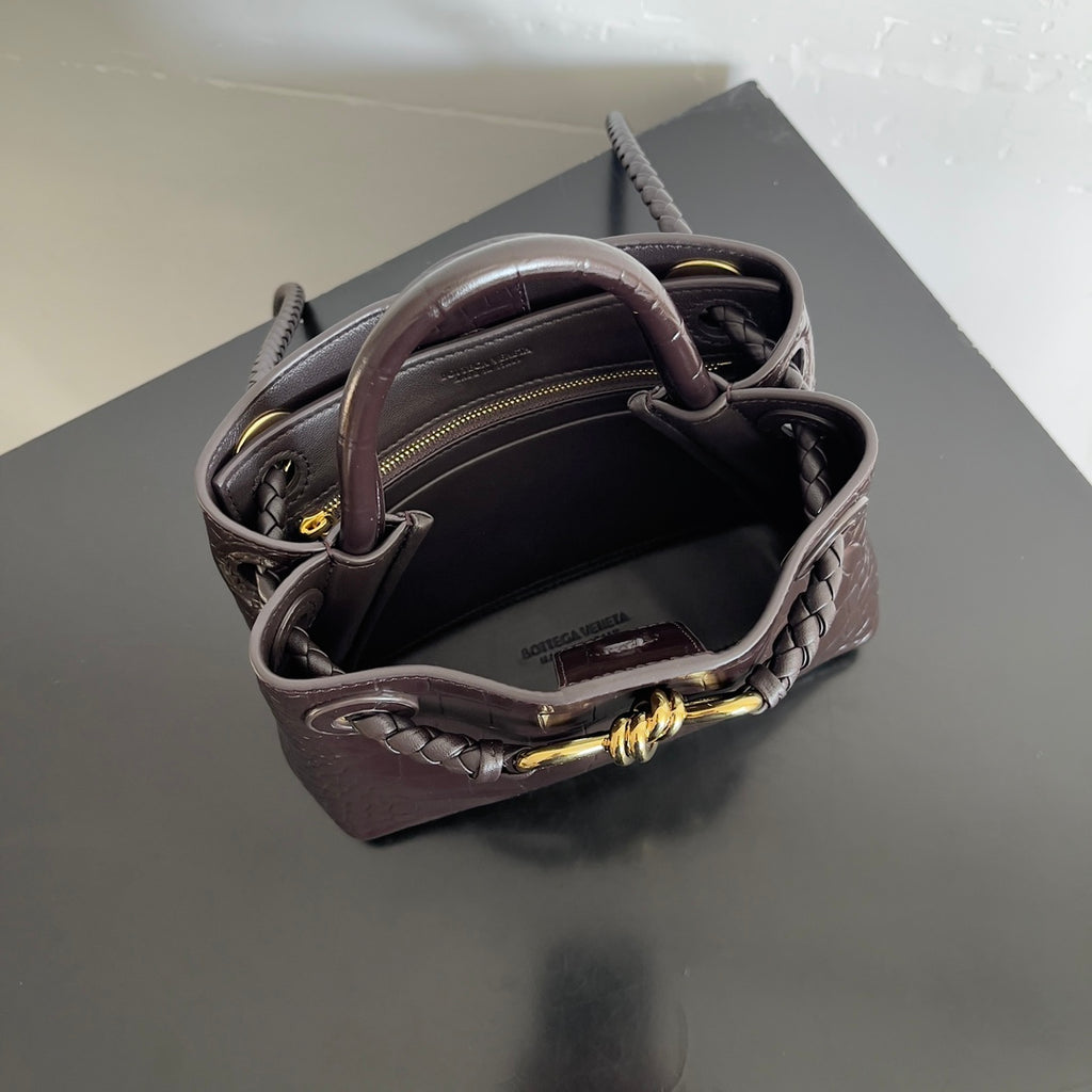 Bottega Veneta 777614 Black Designer Handbag - detail image 9