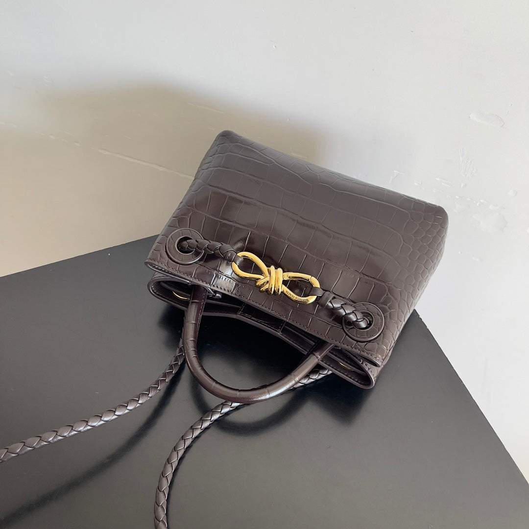 Bottega Veneta 777614 Black Designer Handbag - detail image 6