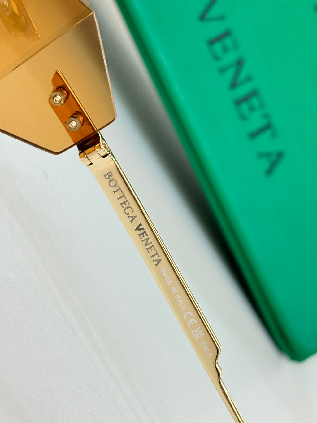 Bottega Veneta BV1299S Green & Gold Designer Sunglasses - detail image 6