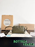 Bottega Veneta Black Designer Handbag Edition 783